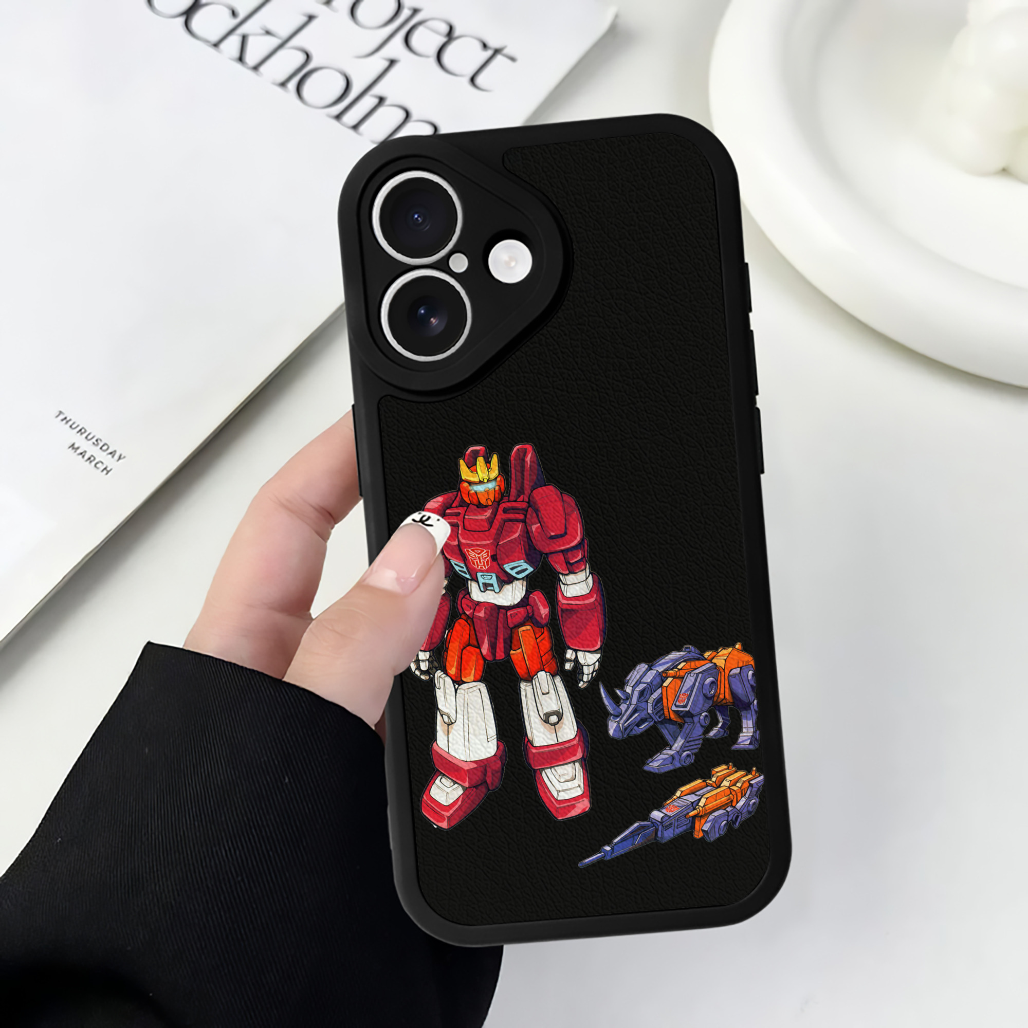 （画像用）  【iPhone 16シリーズ対応】シリコンスマホケース（レザー調） 材質：シリコン